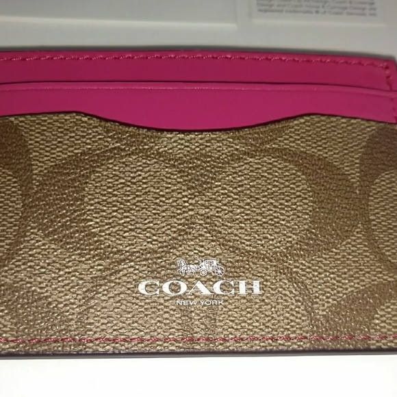 COACH SV/KHAKI/MAGENTA SIGNATURE PVC CARD CASE - Picture 4 of 8